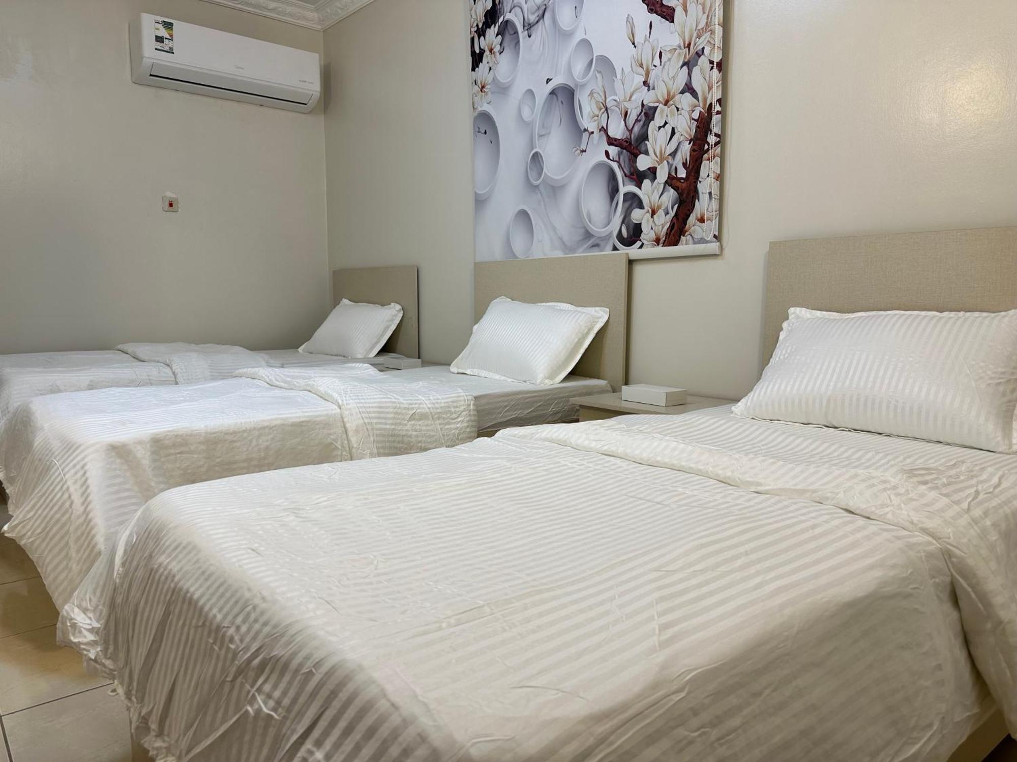 Apartment شقه رائعه رقم 9 باثاث مودرن ودخول ذاتي *