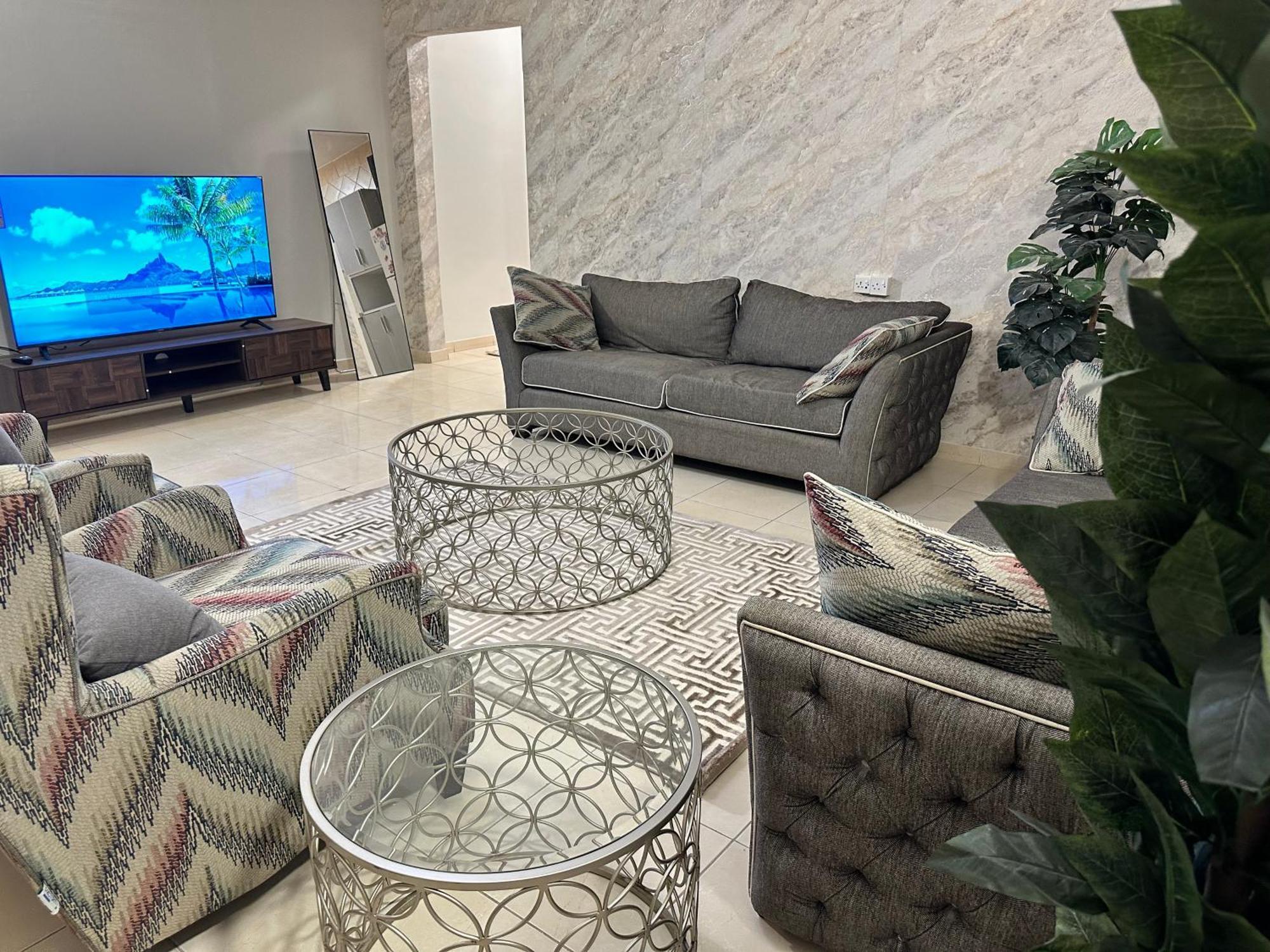 شقه رائعه رقم 9 باثاث مودرن ودخول ذاتي Apartment Riyadh